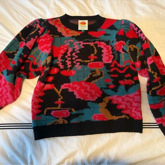 FARM Rio Women’s Lovers Apples Puff Sleeve Sweater, Multi Color, Size Small - Picture 5 of 8
